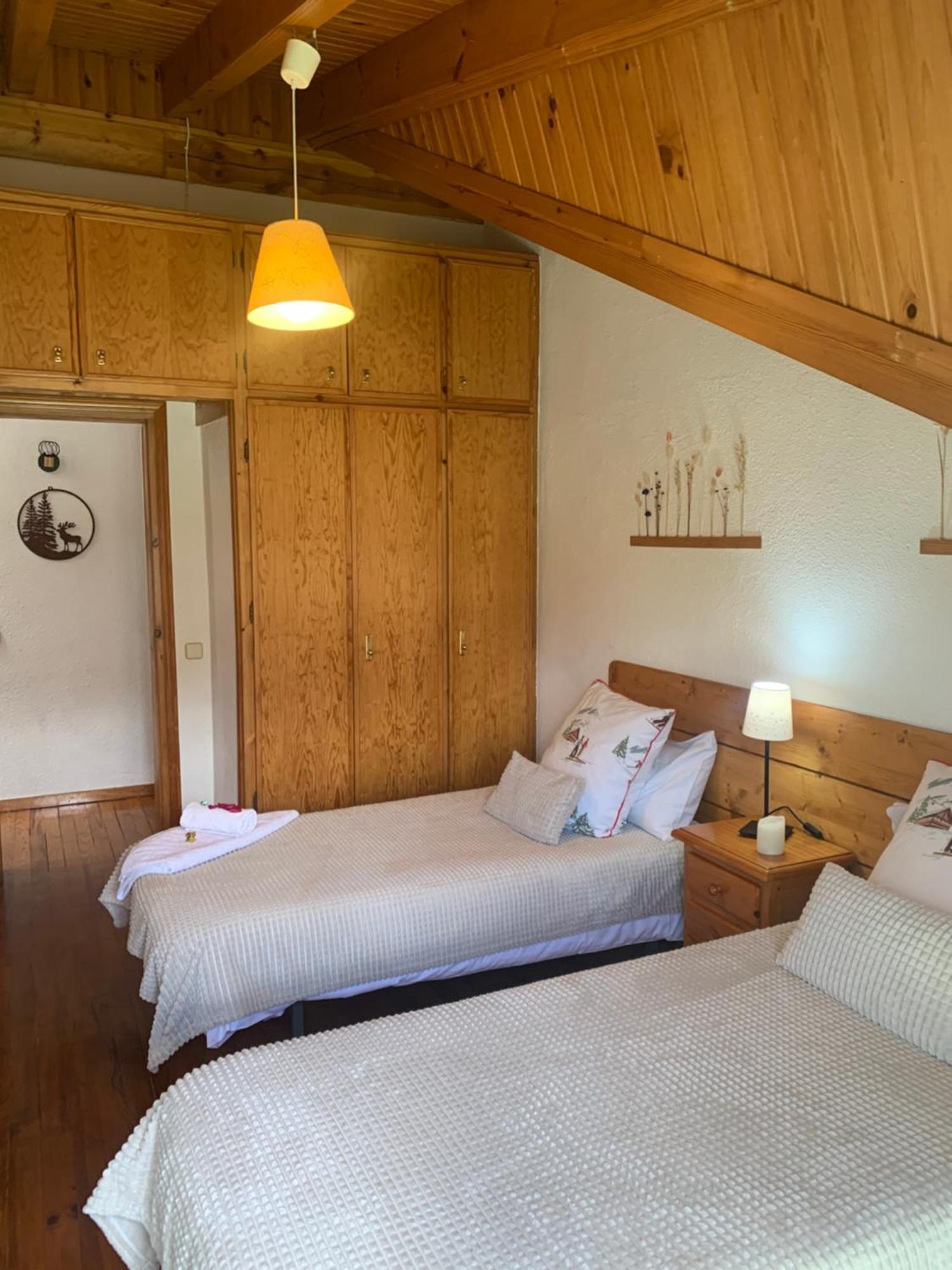 Апартаменти Atico Con Encanto En Бельвер-де-Серданья Екстер'єр фото